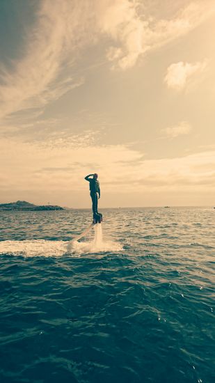 Faire du Flyboard marseille sojet 13 